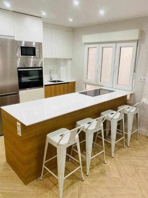 Argus Poniente By Silastur กิฮอน ภายนอก รูปภาพ